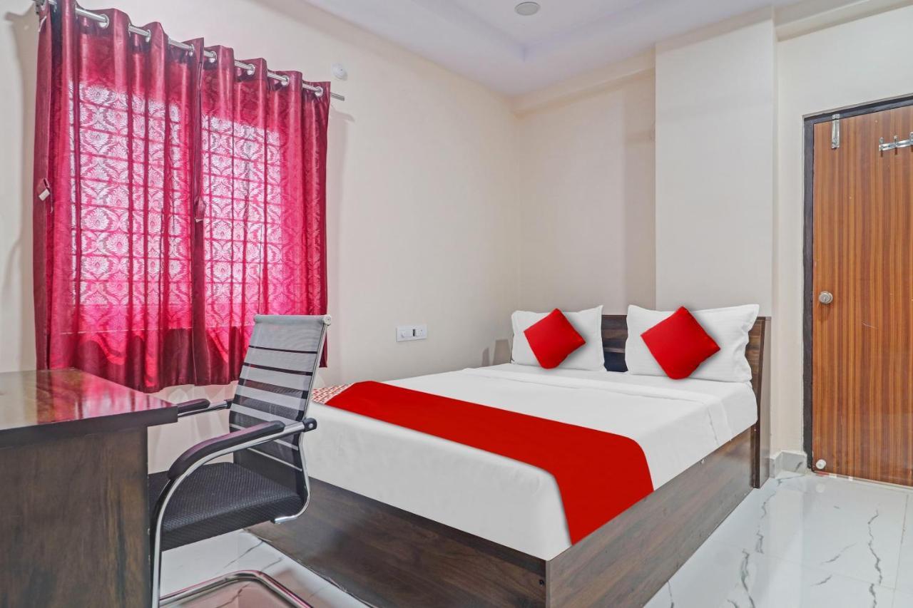 Hotel O Sv Grand Хидерабад Екстериор снимка